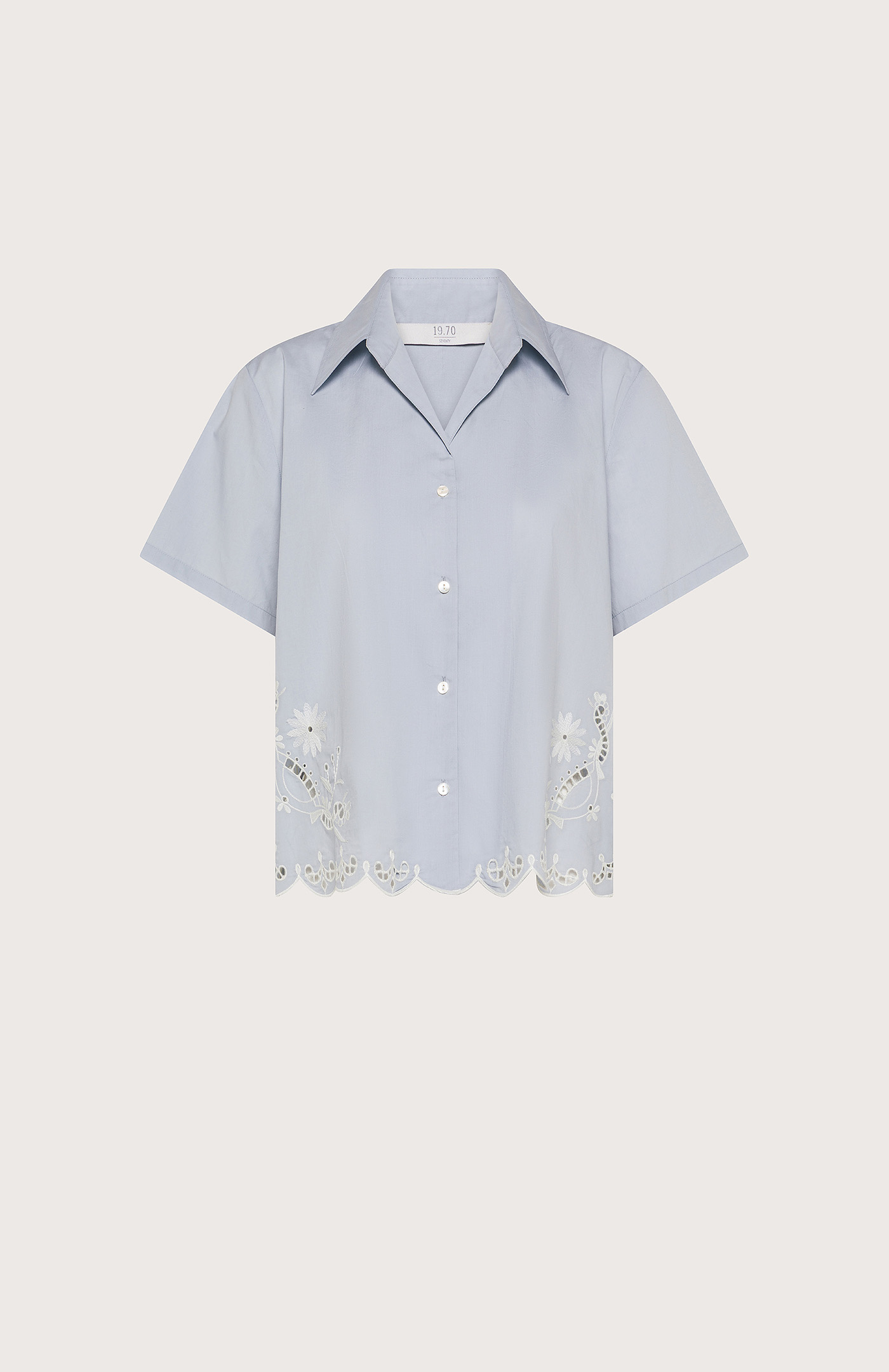 Blúza celeste pop ricamo sangallo a contrasto 