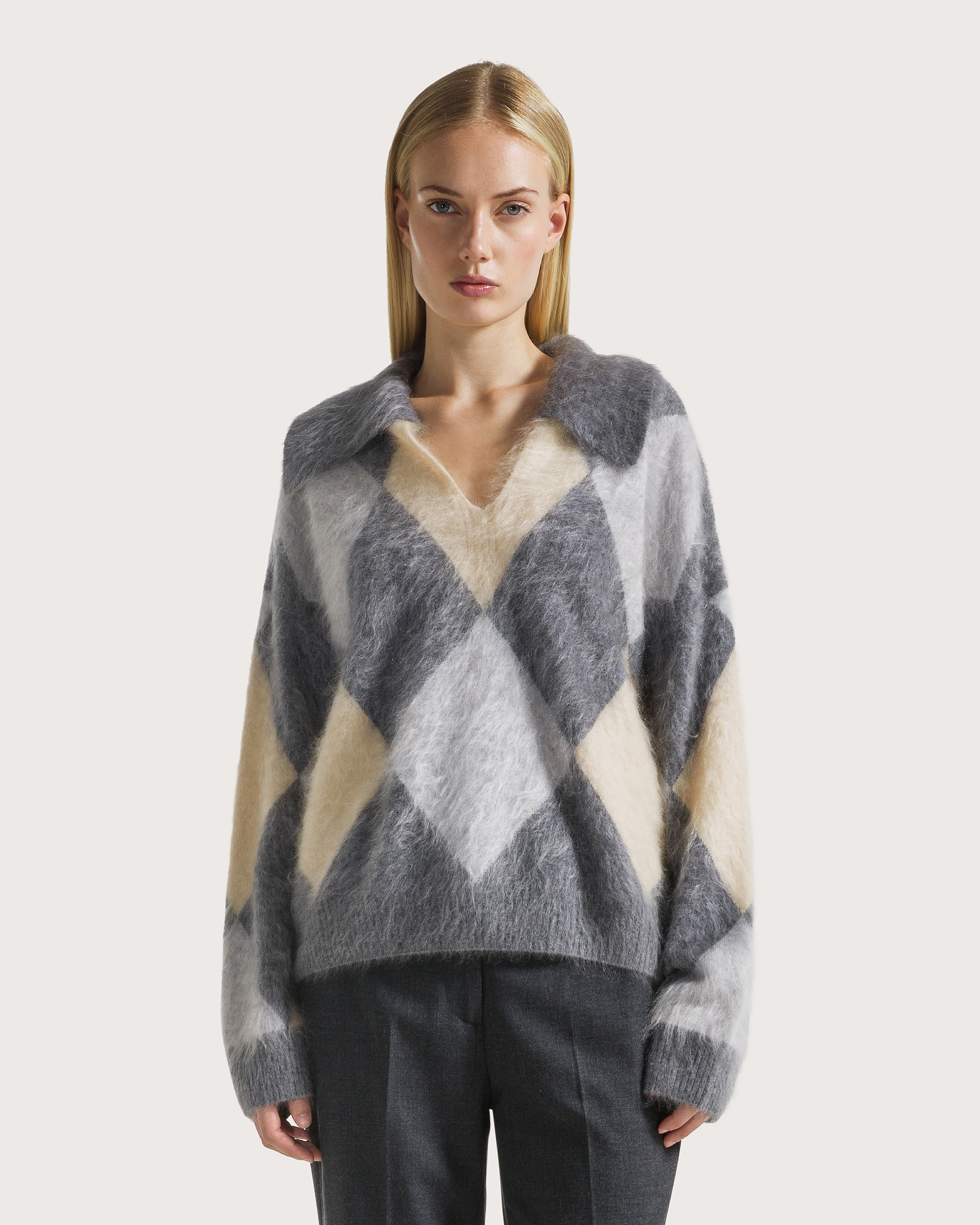 Sveter grigio pelosetto in cashmere